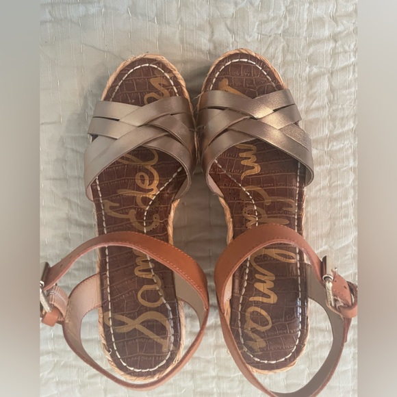 Sam Edelman Gold and Tan Platform Sandals - Picture 4 of 10